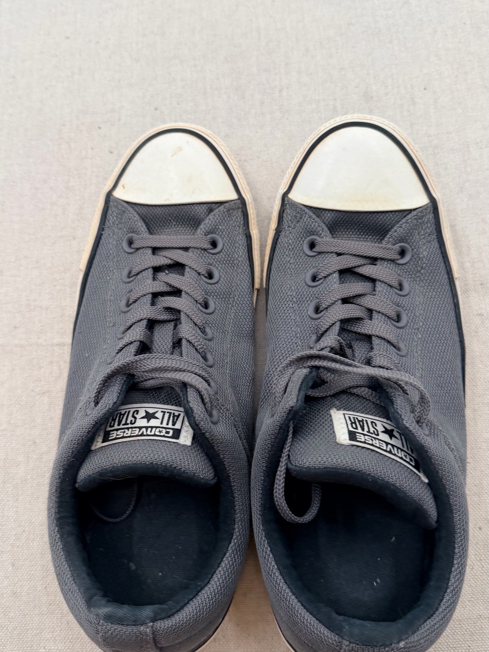 Converse Black and White - Picture 7 of 9